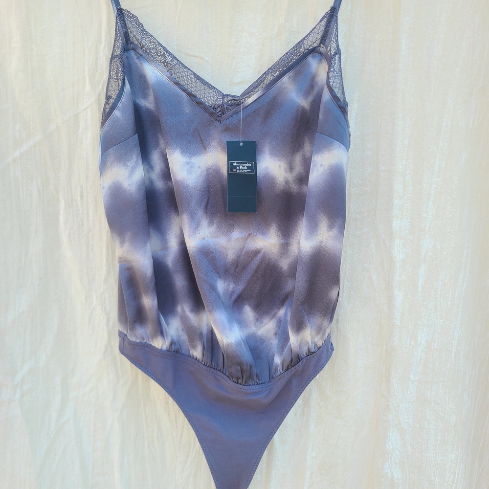 Abercrombie And Fitch Tie-Dye Blue Lace Trim Camisole Bodysuit - Picture 4 of 6